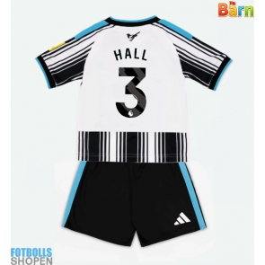 Billiga Newcastle United Lewis Hall #3 Hemmatröja Barn 2026-27 Kortärmad (+ Korta byxor)